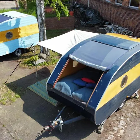 Hotel Cabrio-Wohnwagen à Brandenburg  Extérieur photo