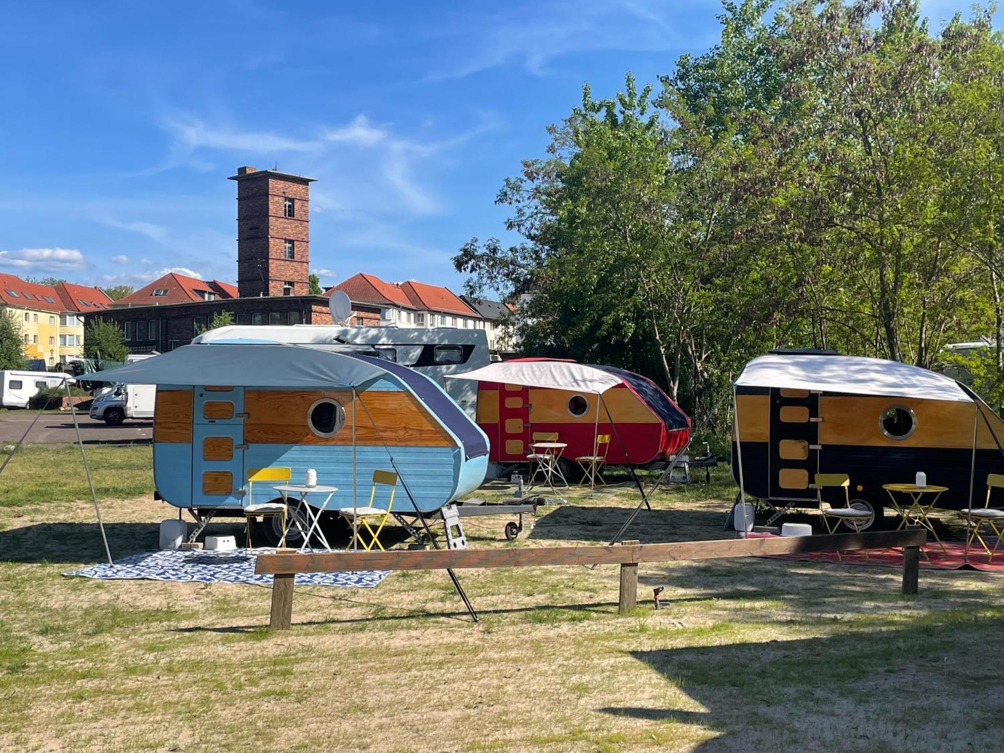 Cabrio-wohnwagen Campingplads *